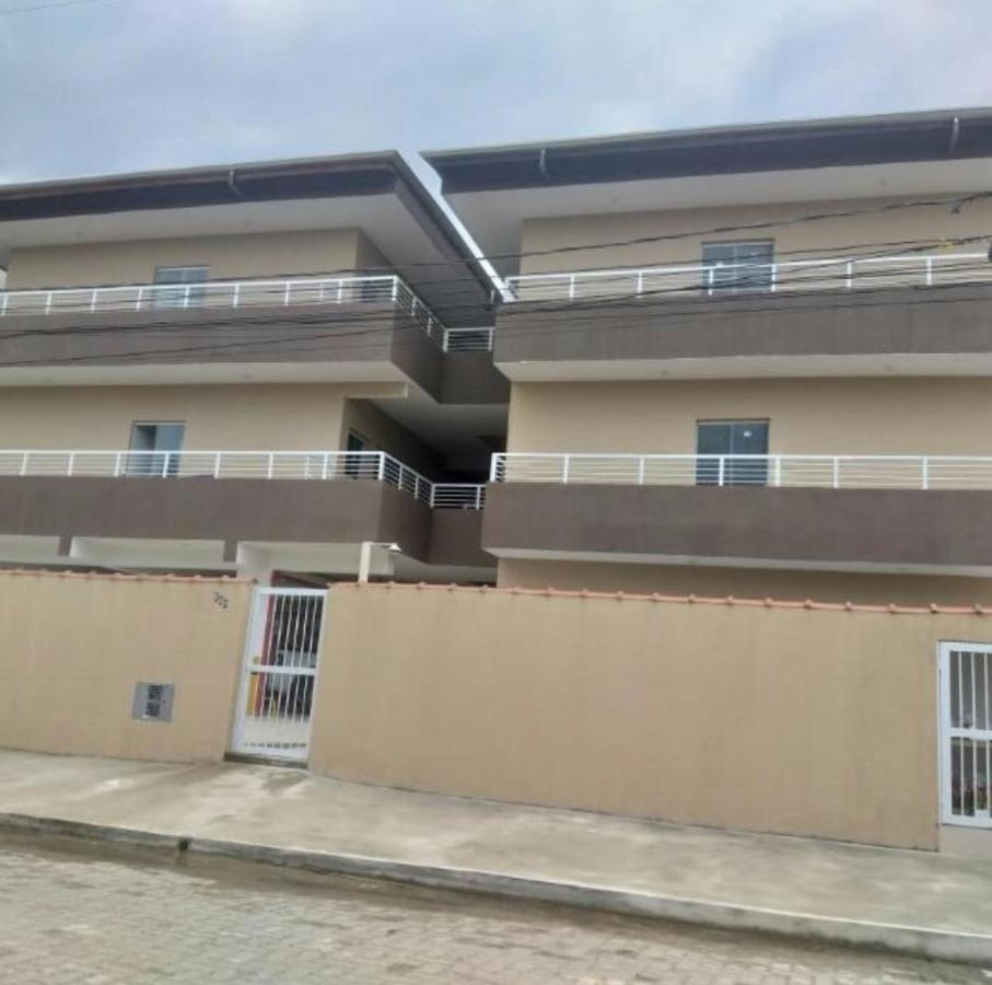 Apartamento com Vista do Mar